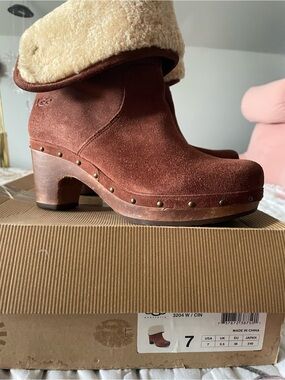 UGG Women's Chestnut Suede Studded Clog with Shearling Cuff